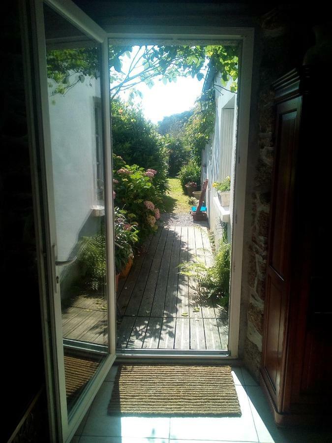 Ti Ar Bugale Huelgoat Exterior foto
